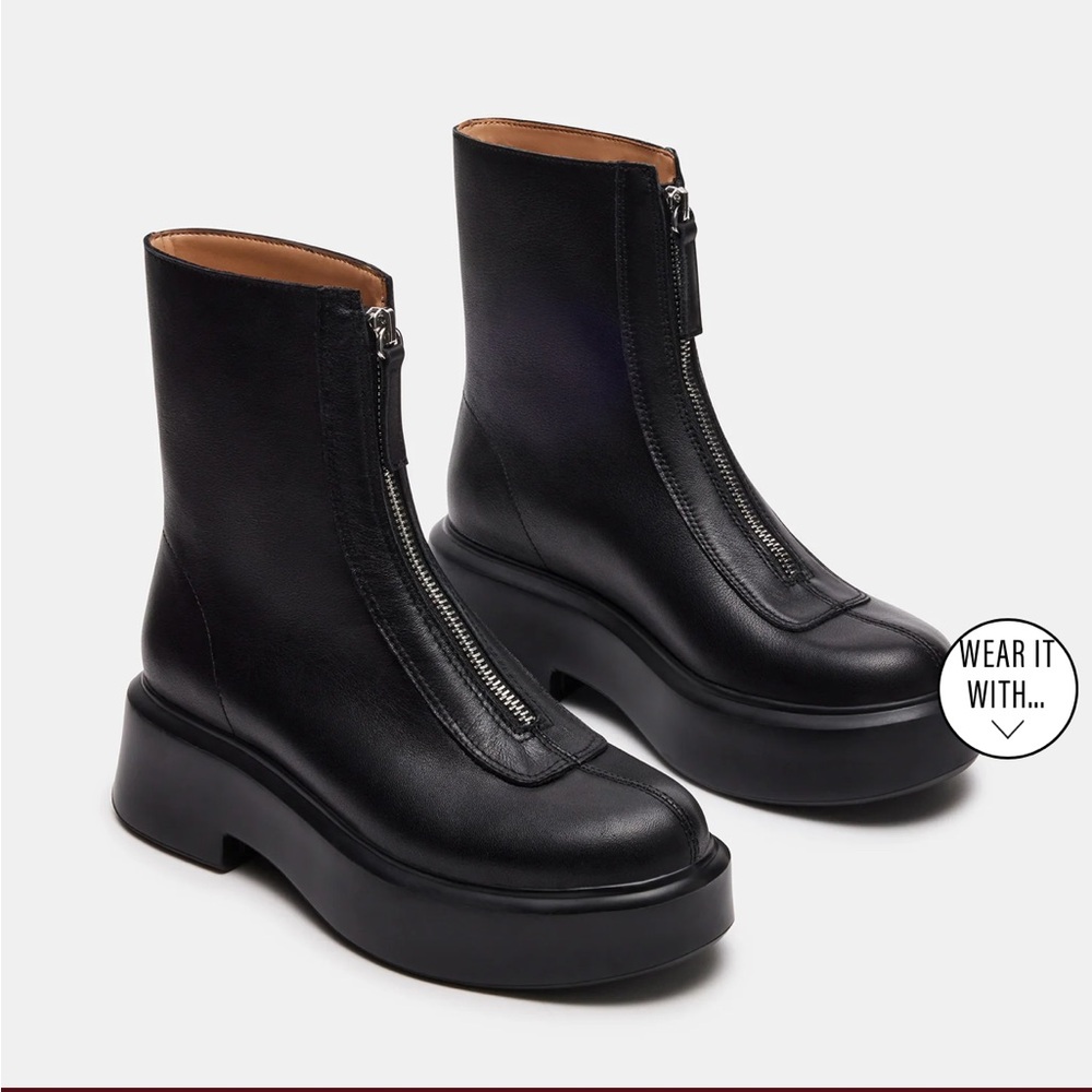 Steve Madden Jones Black Zippered Ankle Booties